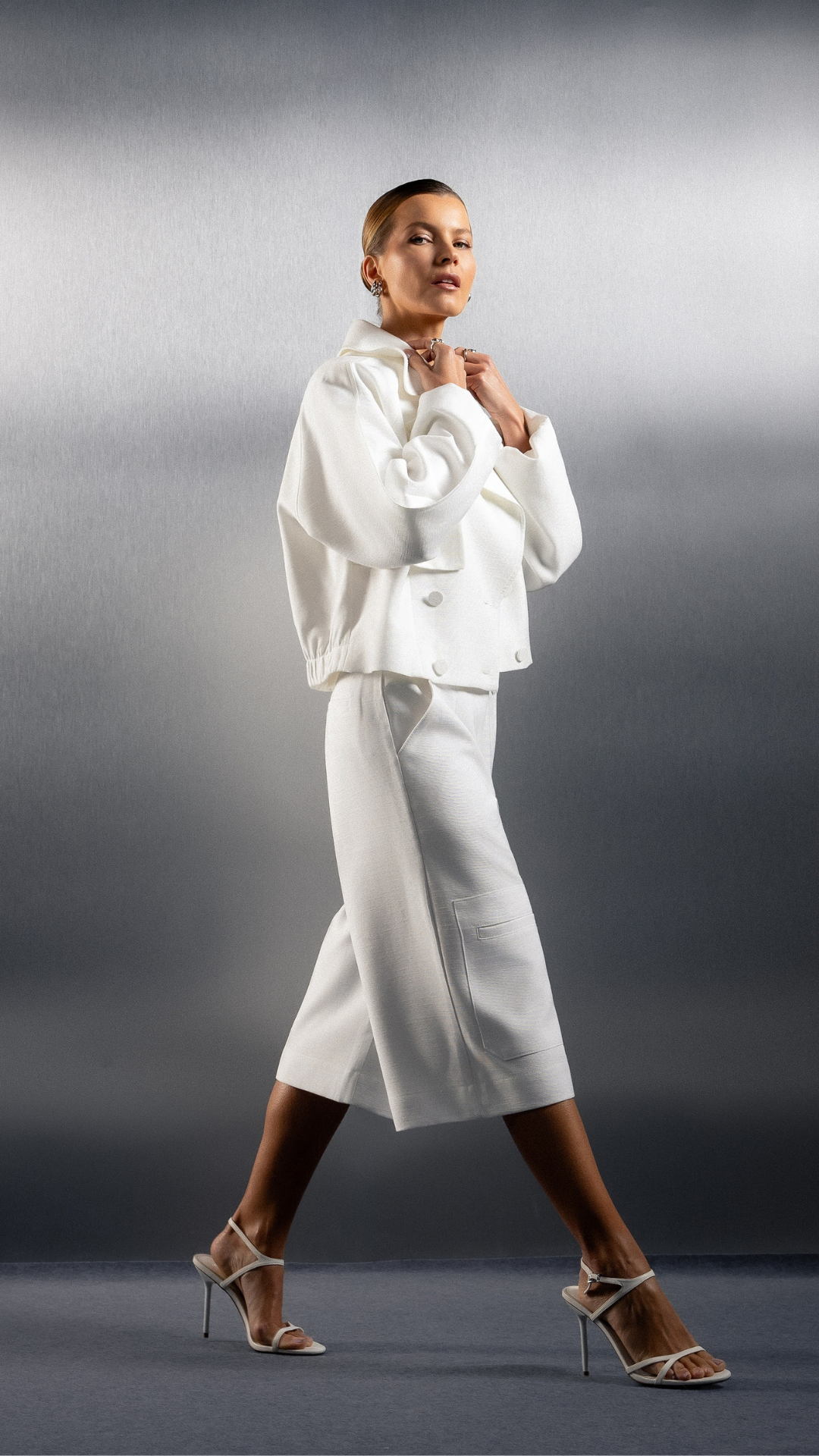 Bermuda Kate Off White