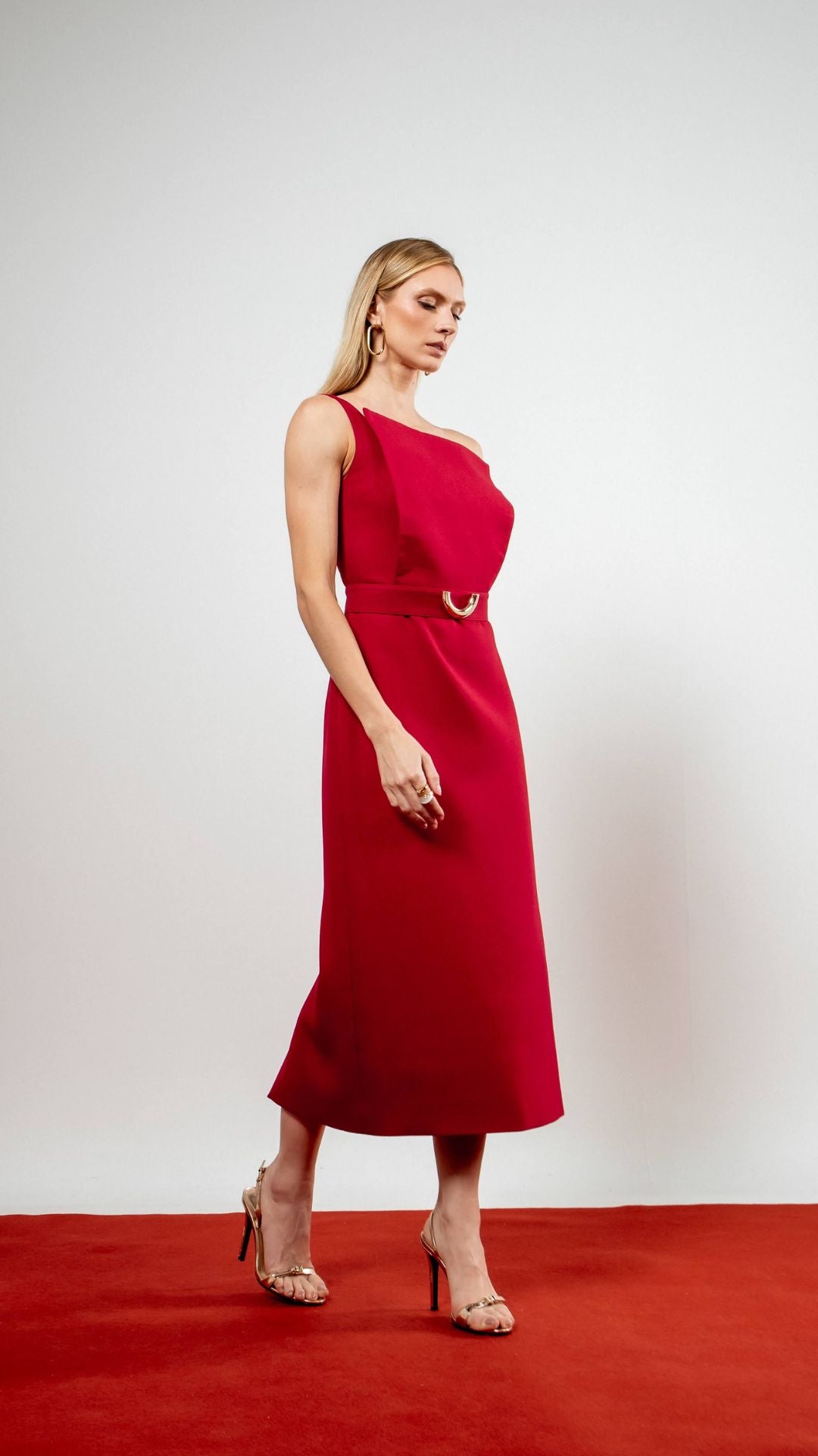 Vestido Midi Maya Red