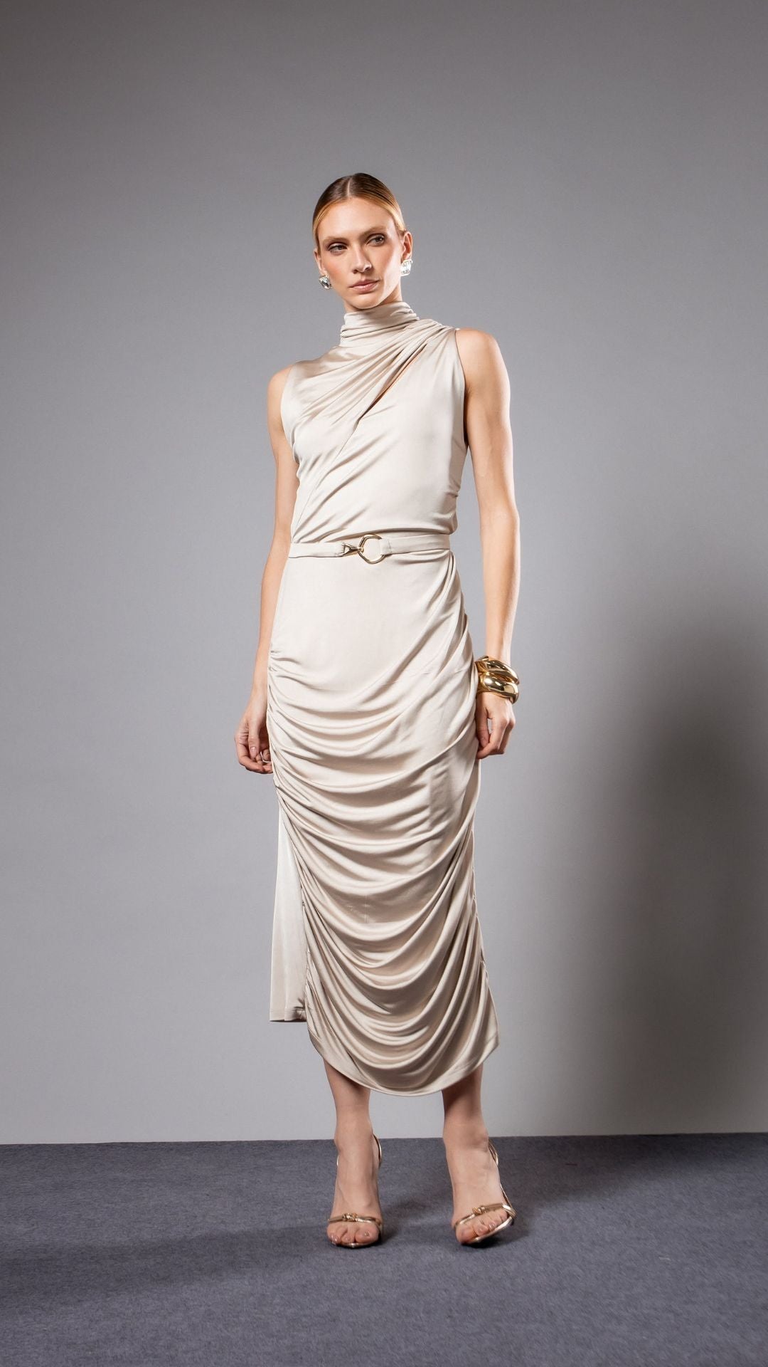 Vestido Midi Beca Shine